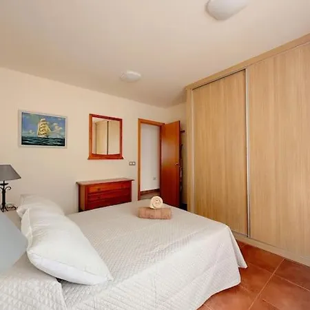 Atico Mirador Lobos * كوراليهو